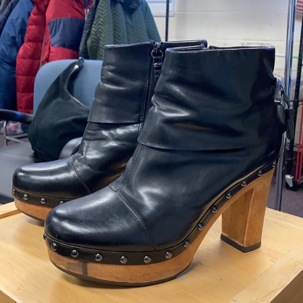 Wood-Heeled Black Booties!